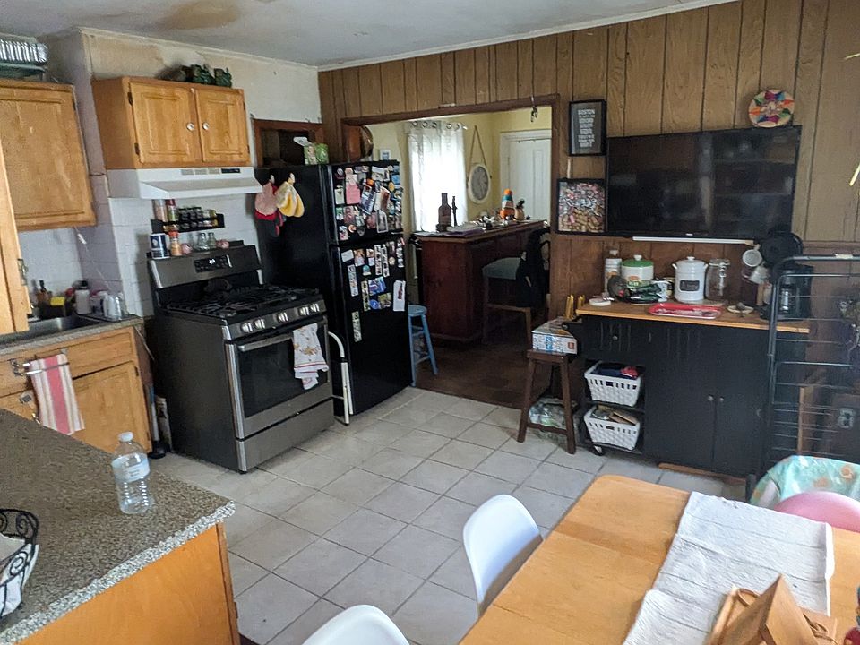 1st image of 36 Otis St Unit 3