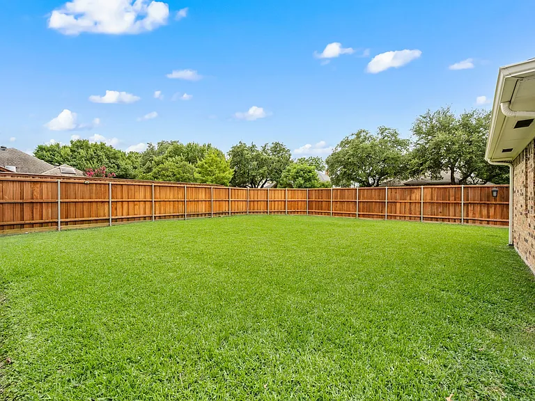 1802 Campbell Trl — Photo 39