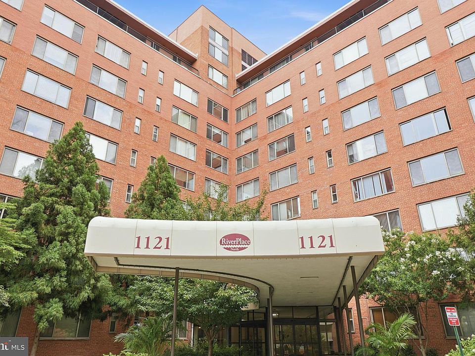 1st image of 1121 Arlington Blvd APT 310