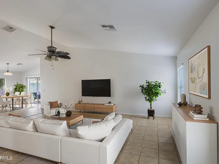 17734 W Redfield Rd — Photo 10
