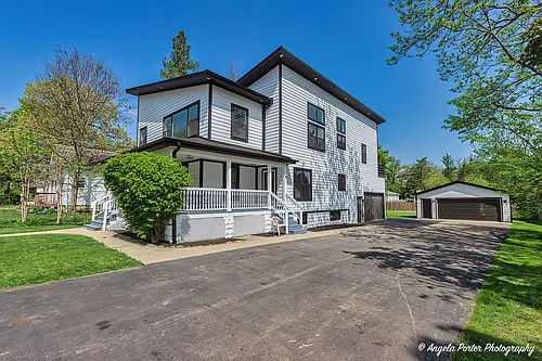 62 Pine St #A Photo 1