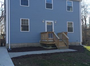 9 Diamond St, Fairhaven, MA 02719