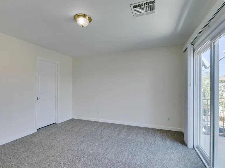892 Blue Rosalie Pl — Photo 33