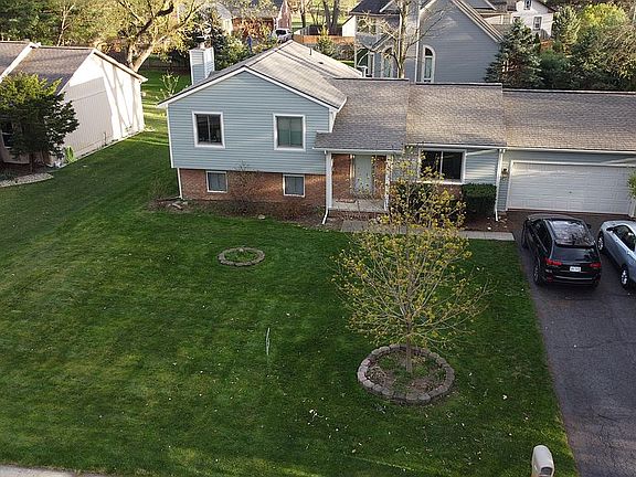 4th image of 9137 Lyniss Dr