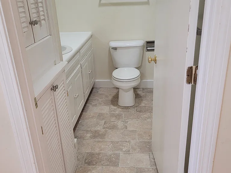 54 Westgate Rd — Photo 6