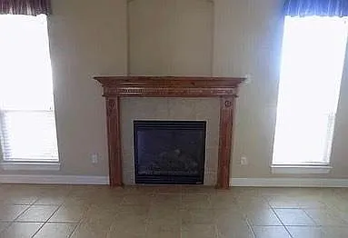 2303 High View Dr — Photo 10