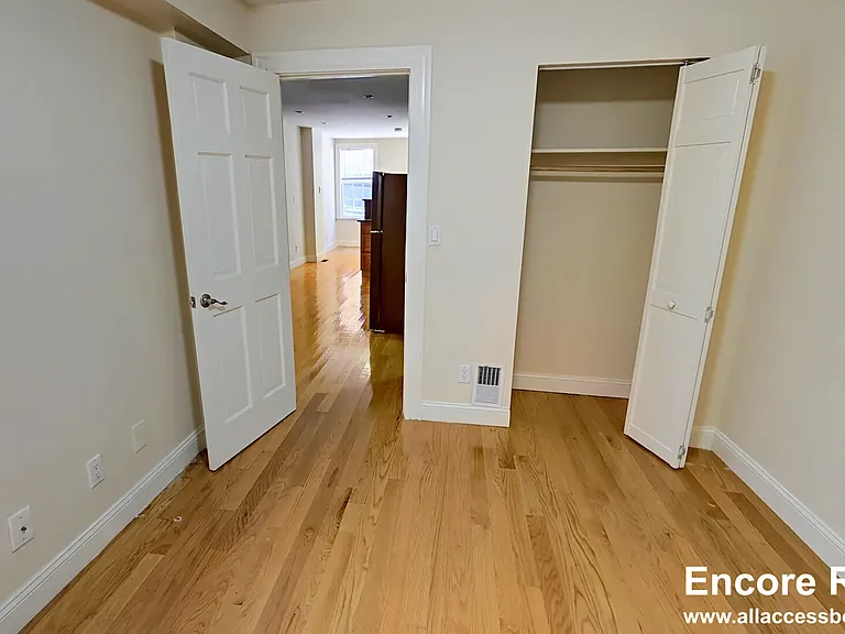60 Joy St #1 — Photo 7