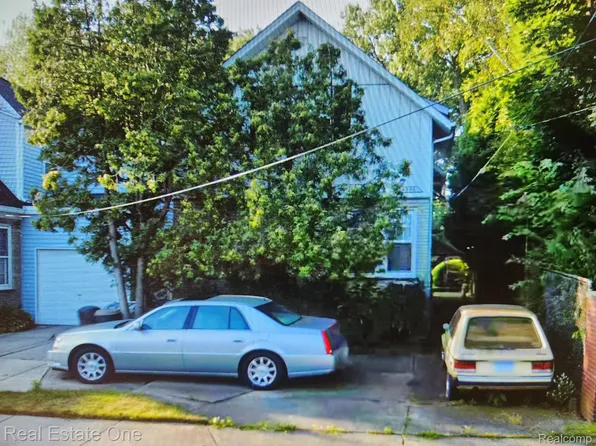 14356 Harbor Is, Detroit, MI 48215