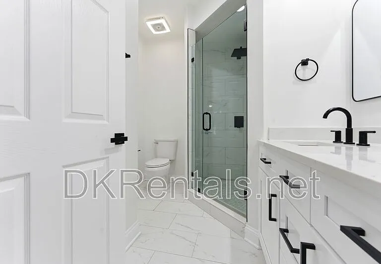 220 Renaissance Pkwy NE #2111 — Photo 27