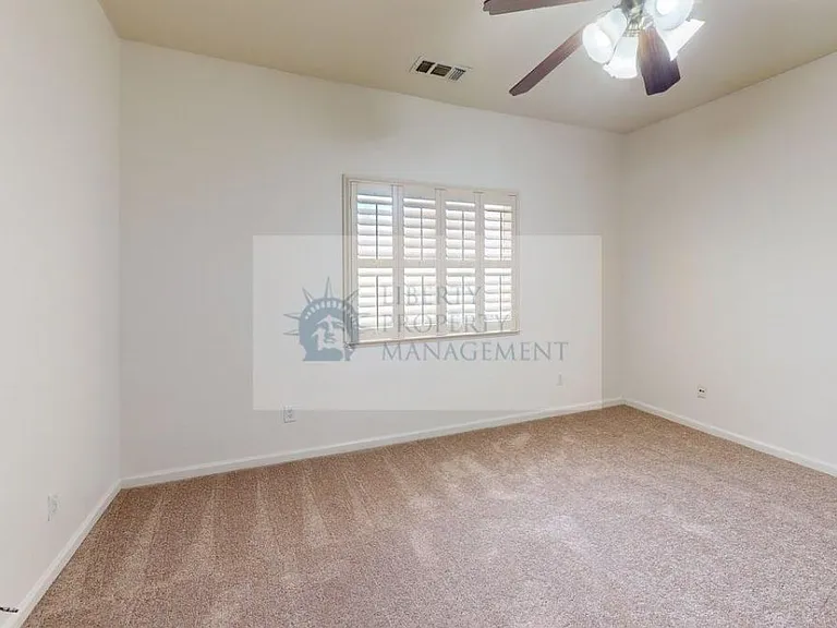808 Boyd Dr — Photo 18