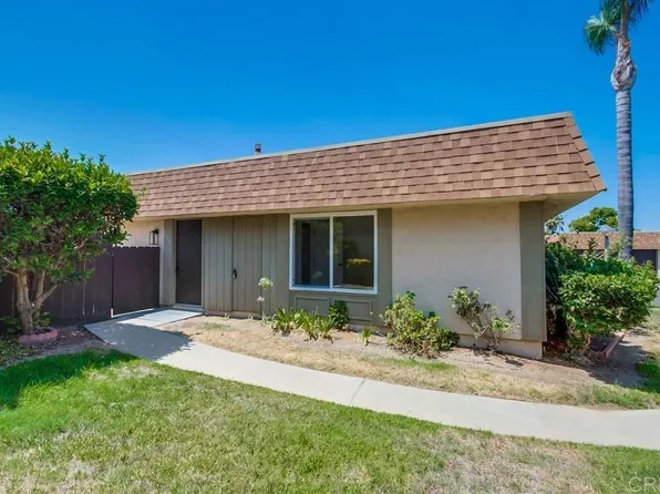 209 Festival Dr #7, Oceanside, CA 92057