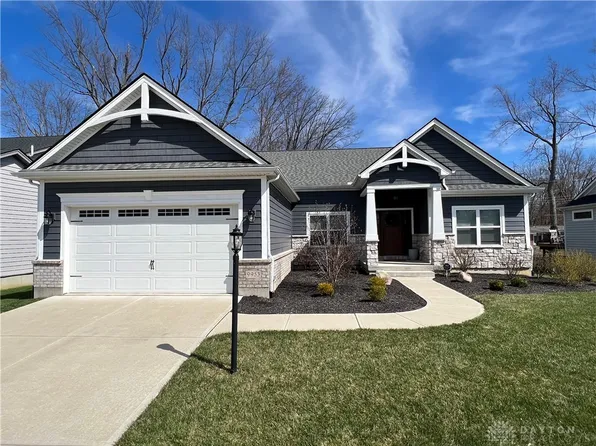9953 Rothschild Ct, Centerville, OH 45458