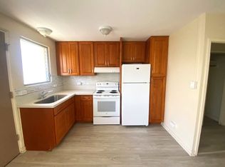 825UNIVE, Honolulu, HI 96826