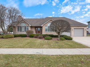 19549 Stonehenge Dr, Mokena, IL 60448