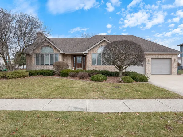 19549 Stonehenge Dr, Mokena, IL 60448