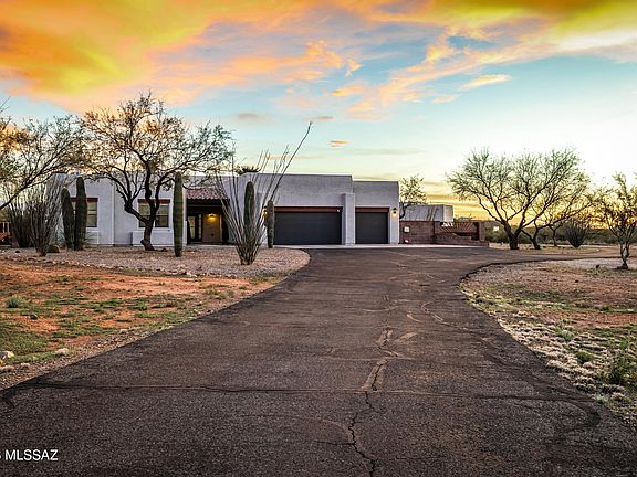 2nd image of 16244 S Sycamore Ridge Trl