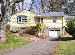 22 Harmund Ct, Wethersfield, CT 06109