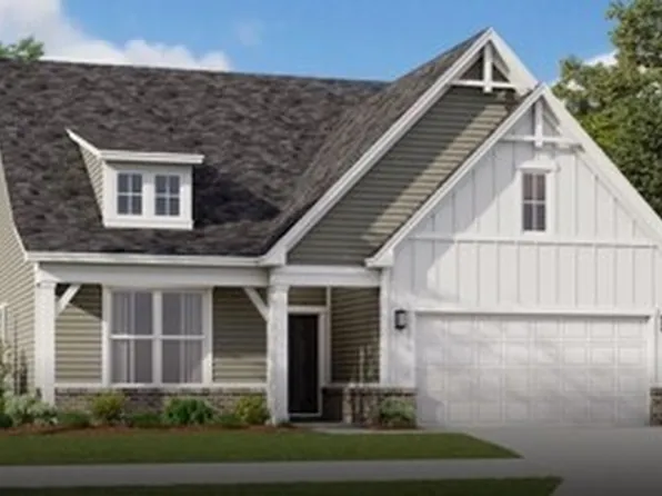 648 Bluestem Cir, New Whiteland, IN 46184