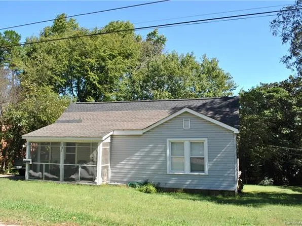 707 Oakshade Ave, Kannapolis, NC 28083
