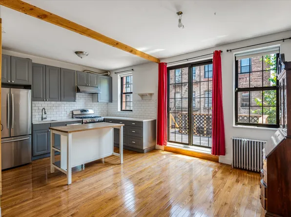 26-19 14th Place image 3 of 33