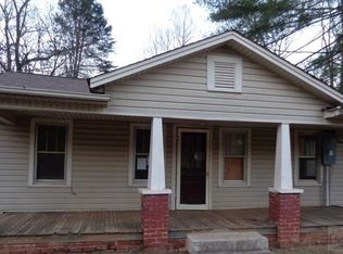 2496 Oakleaf Ln, Lenoir, NC 28645