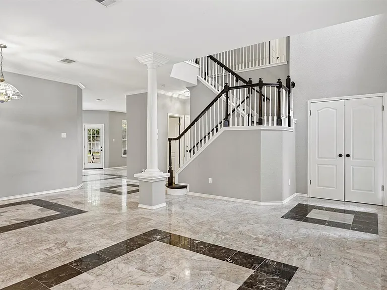 2813 Cortez Dr — Photo 13