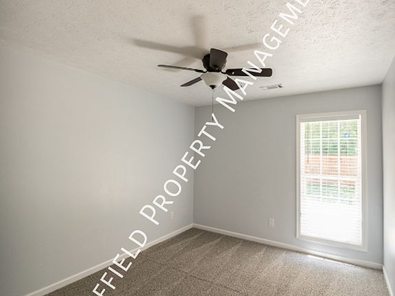 5th image of 3008 Thornberry Cir