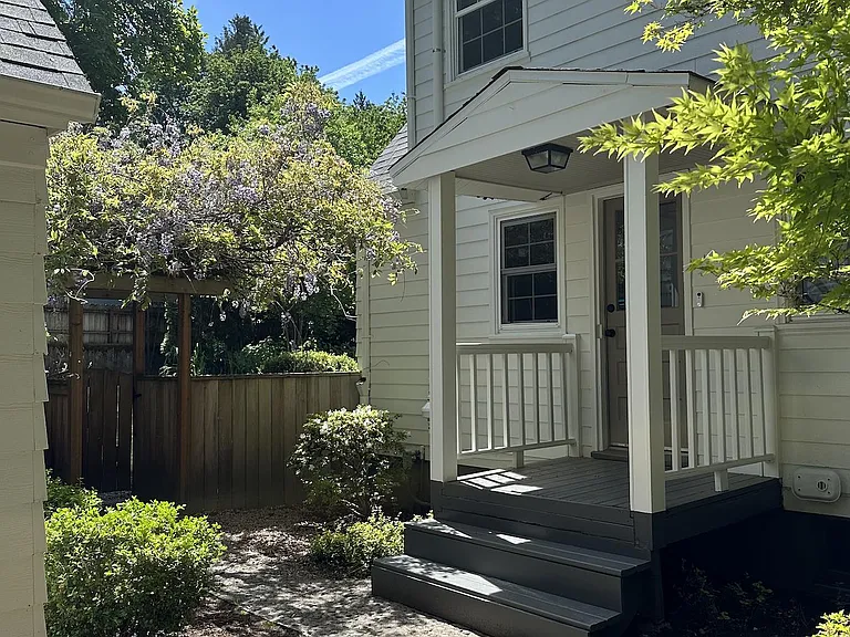 6434 SW Vermont St — Photo 3