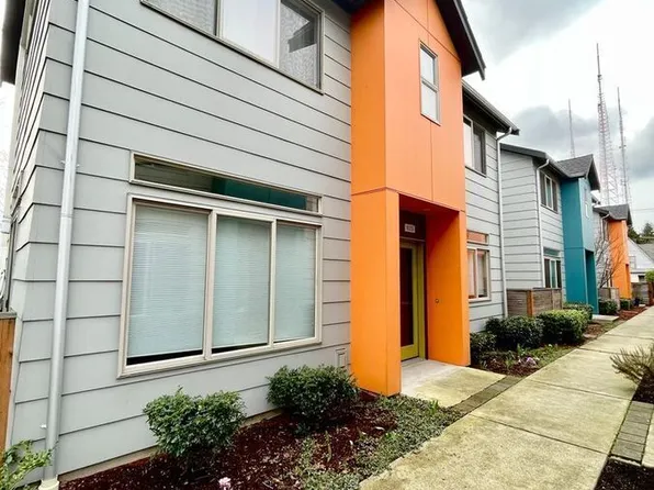 1623 23rd Ave, Seattle, WA 98122