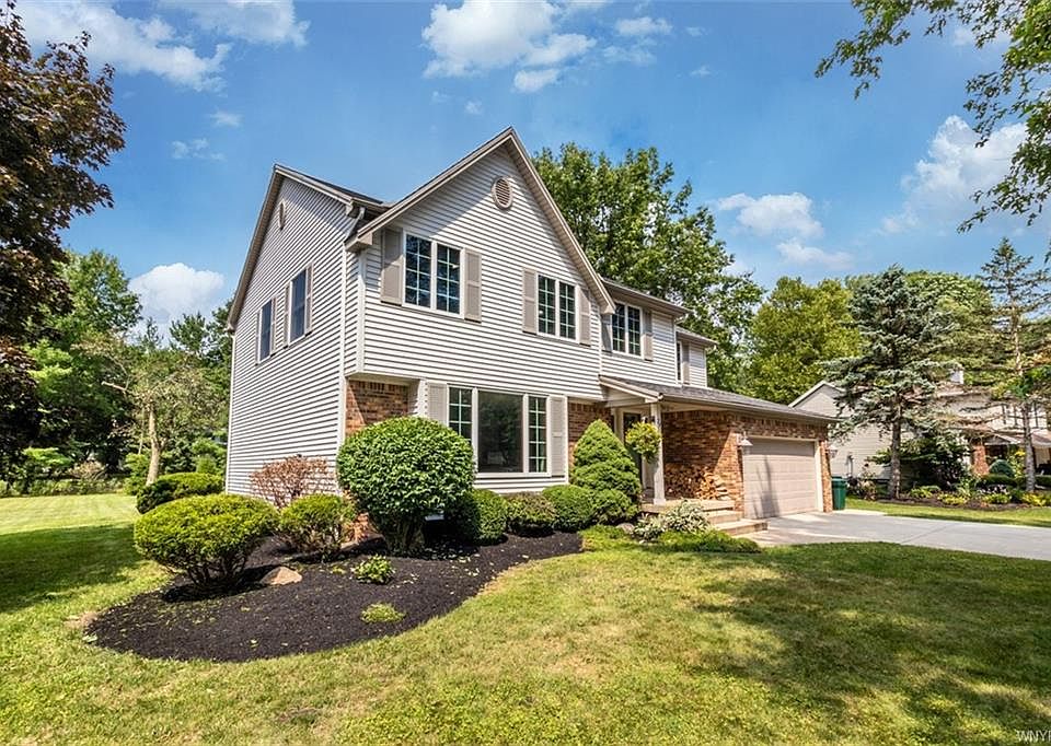 1st image of 24 Daisy Ln