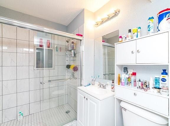 4th image of 1332 S 50th Ave #1