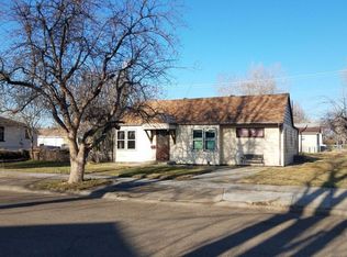 721 N Custer Ave, Miles City, MT 59301