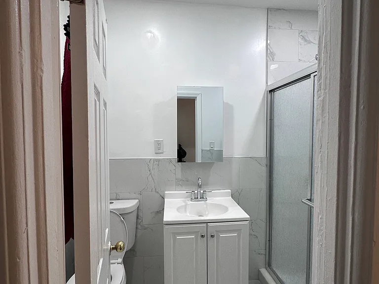 353 Ridgewood Ave #2 — Photo 5