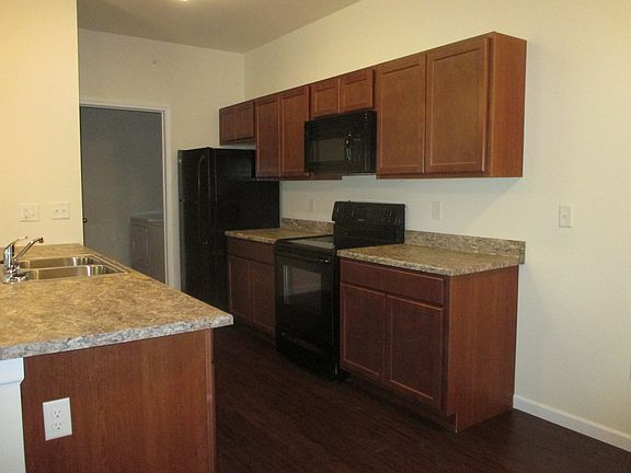 5th image of 19 Kassebaum Ln APT S