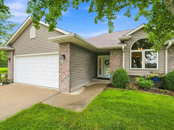 1402 Compton Pl, Iowa City, IA 52240