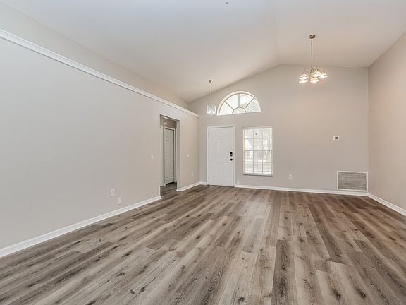 4th image of 9042 Egret Cove Cir