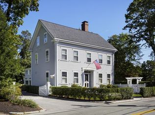 810 Hale St, Beverly, MA 01915