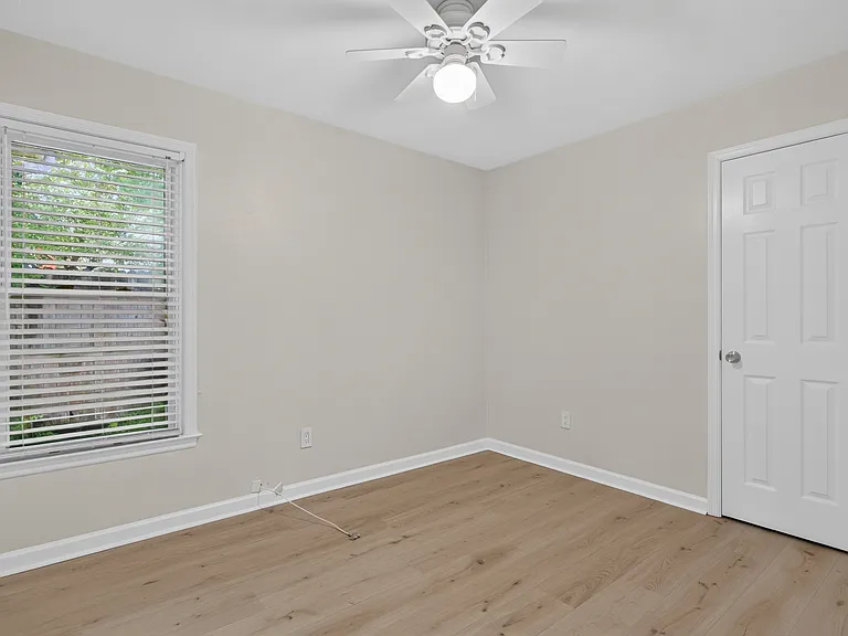 1901 Stillwood Ln — Photo 13