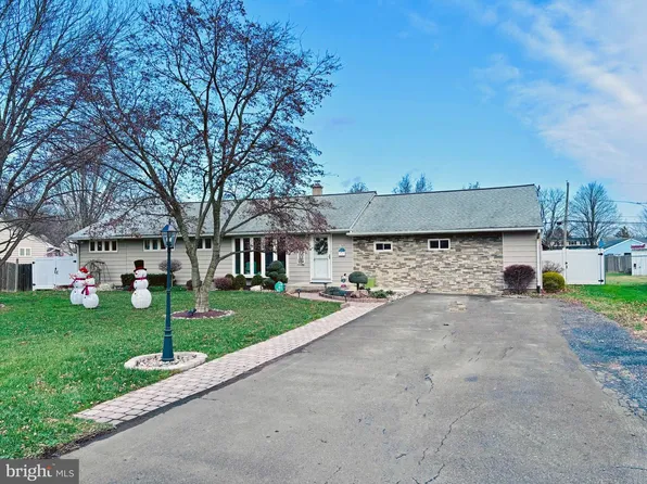 1309 Clyde Rd, Warminster, PA 18974