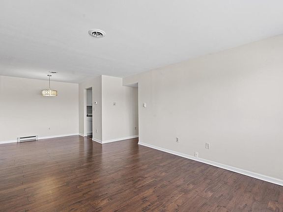 5th image of 10364 W Whitnall Edge COURT #202