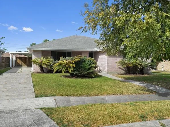 4508 Marque Dr, New Orleans, LA 70127