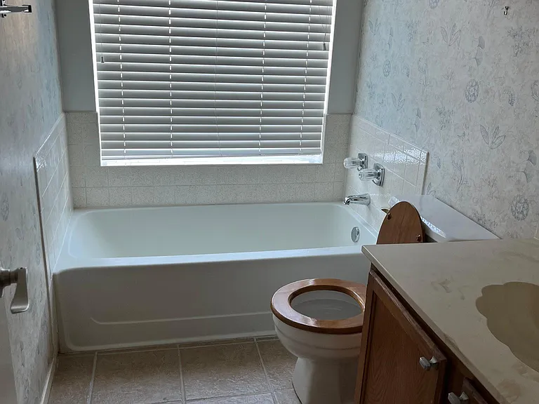 400 W South Town Dr #107 — Photo 21