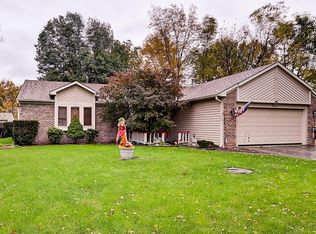 911 Vanceburg Dr, Indianapolis, IN 46241