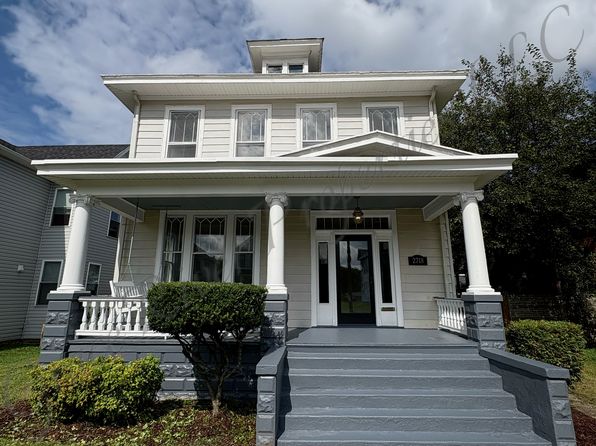 2718 North Ave