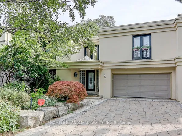 35 Gardiner Rd E, Toronto, ON M5P 3B6