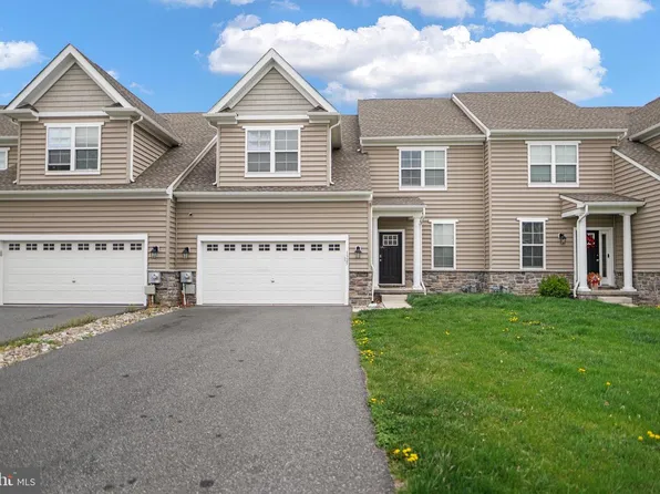 1325 Carrick Ct, Middletown, DE 19709