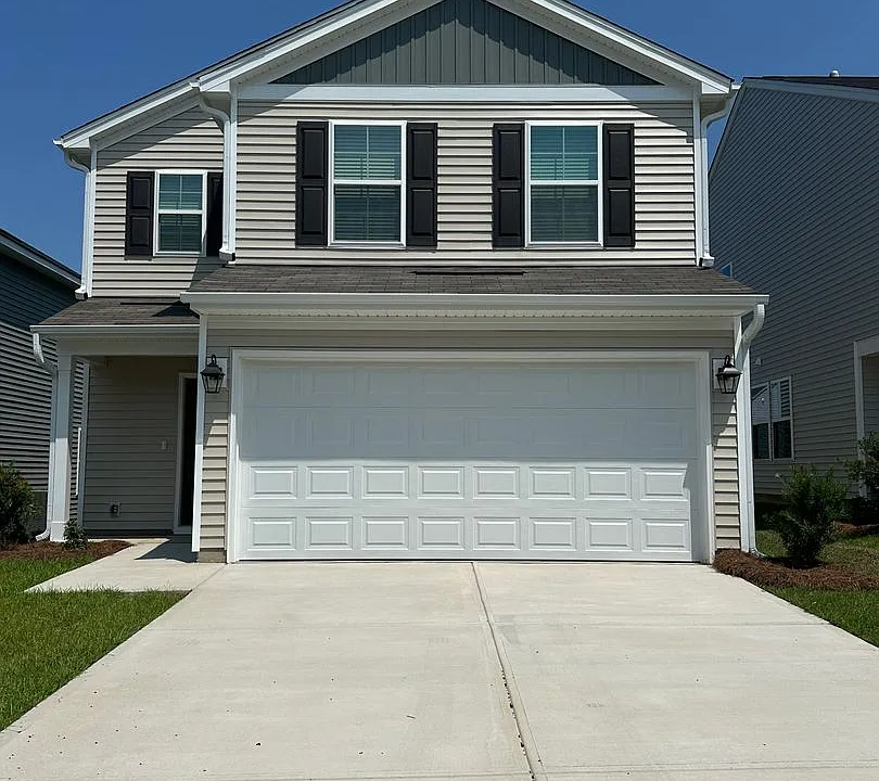 926 Lodgepole Ln