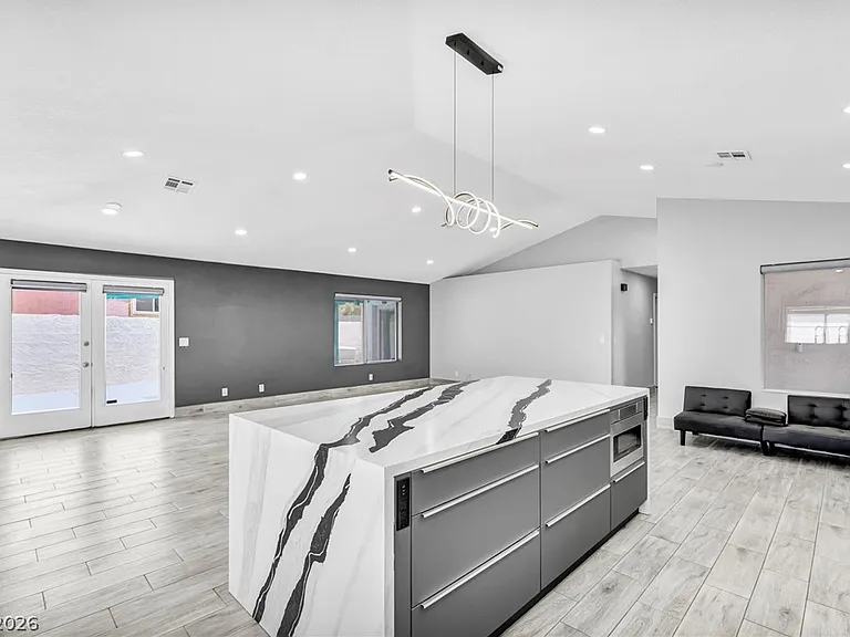 3000 Blue Fin Cir — Photo 20