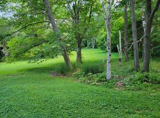 8357 E Crockett Rd, Roscoe, IL 61073