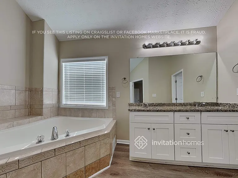 110 Parkway Dr — Photo 10